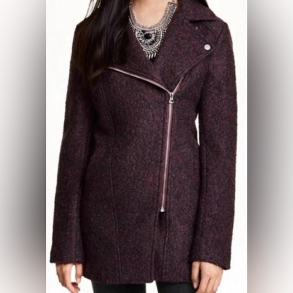 H&M Jackets & Blazers - NWT H&M Divided Women's Wool Blend Black and Burgundy Zip Up Coat Jacket 2